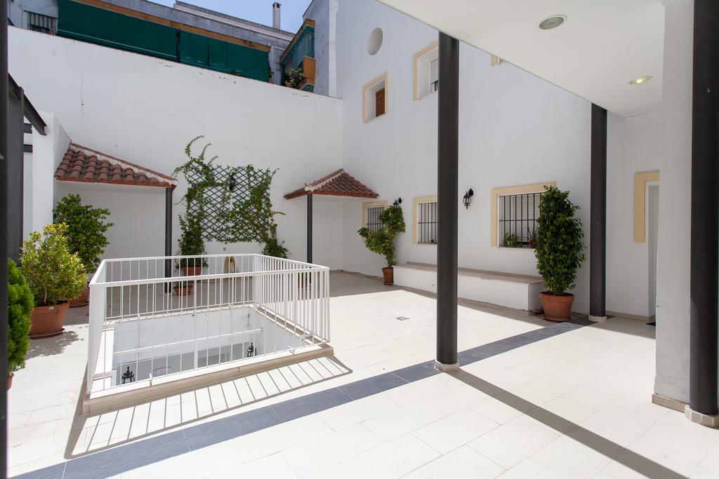 Apartamentos Diaber San Leandro Sevilla Oda fotoğraf