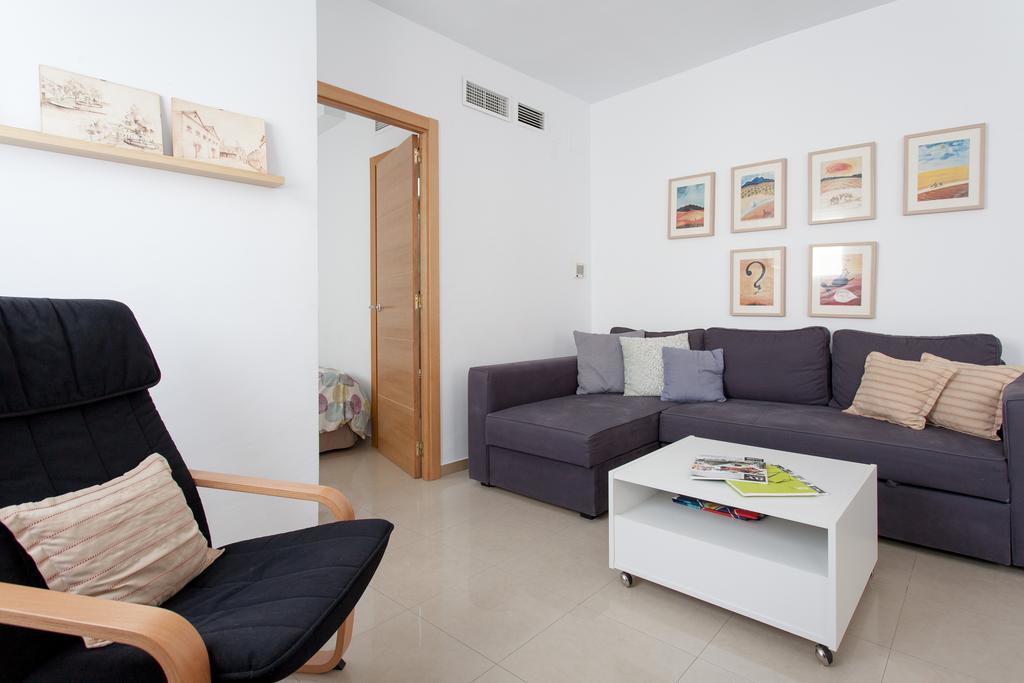 Apartamentos Diaber San Leandro Sevilla Oda fotoğraf