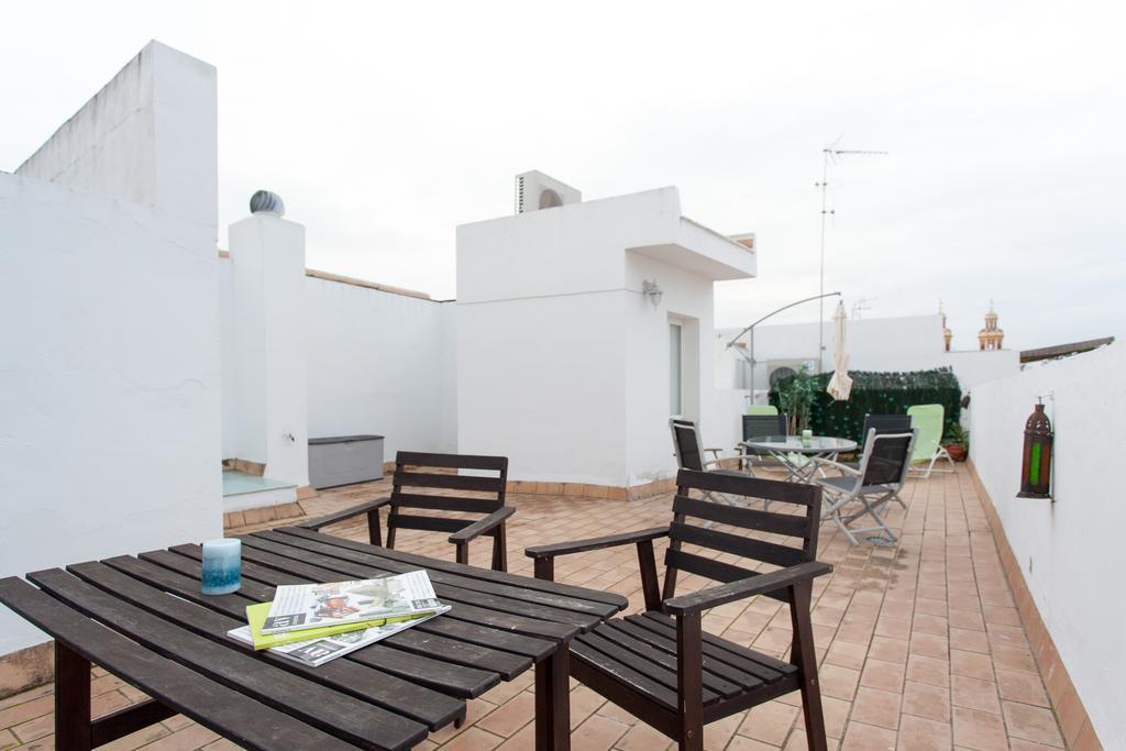 Apartamentos Diaber San Leandro Sevilla Oda fotoğraf